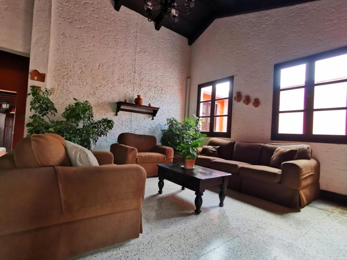 Hotel Posada San Pedro 危地马拉安地瓜 外观 照片